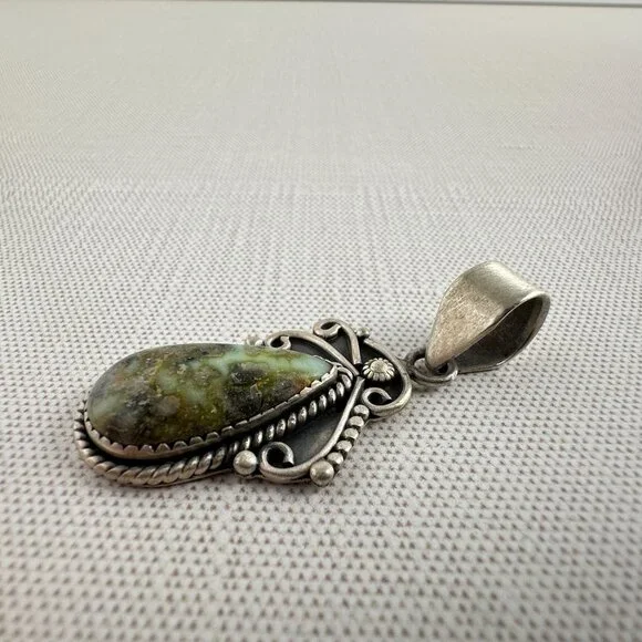 Native American Style Sterling Silver and Palomino Turquoise Pendant - Picture 3 of 11